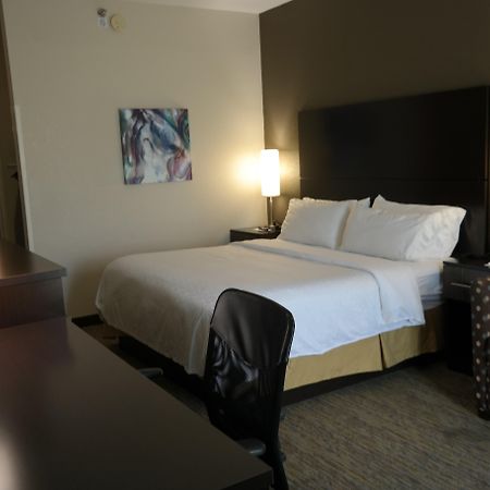 Holiday Inn Express Fredericksburg - Southpoint By Ihg Εξωτερικό φωτογραφία