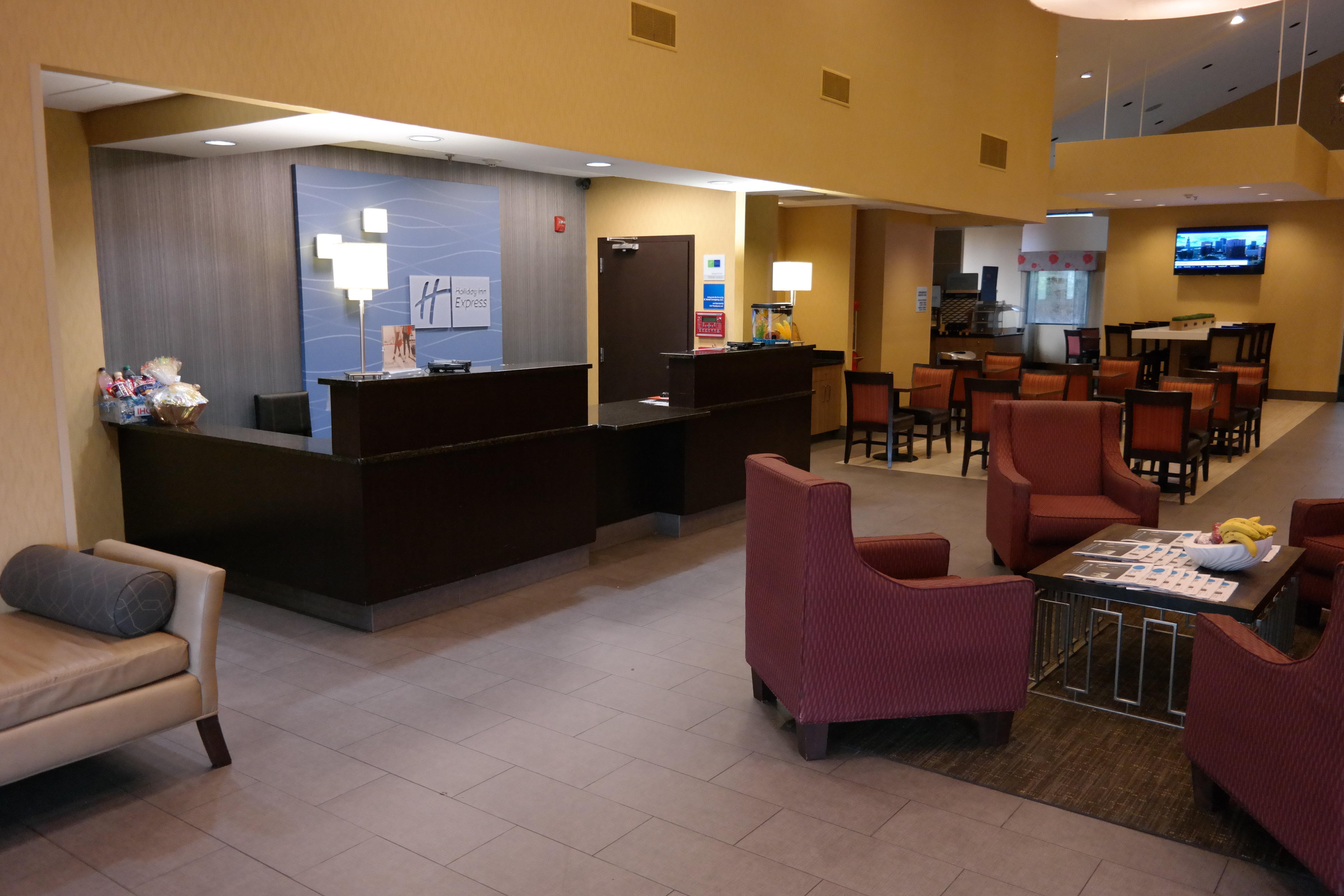Holiday Inn Express Fredericksburg - Southpoint By Ihg Εξωτερικό φωτογραφία