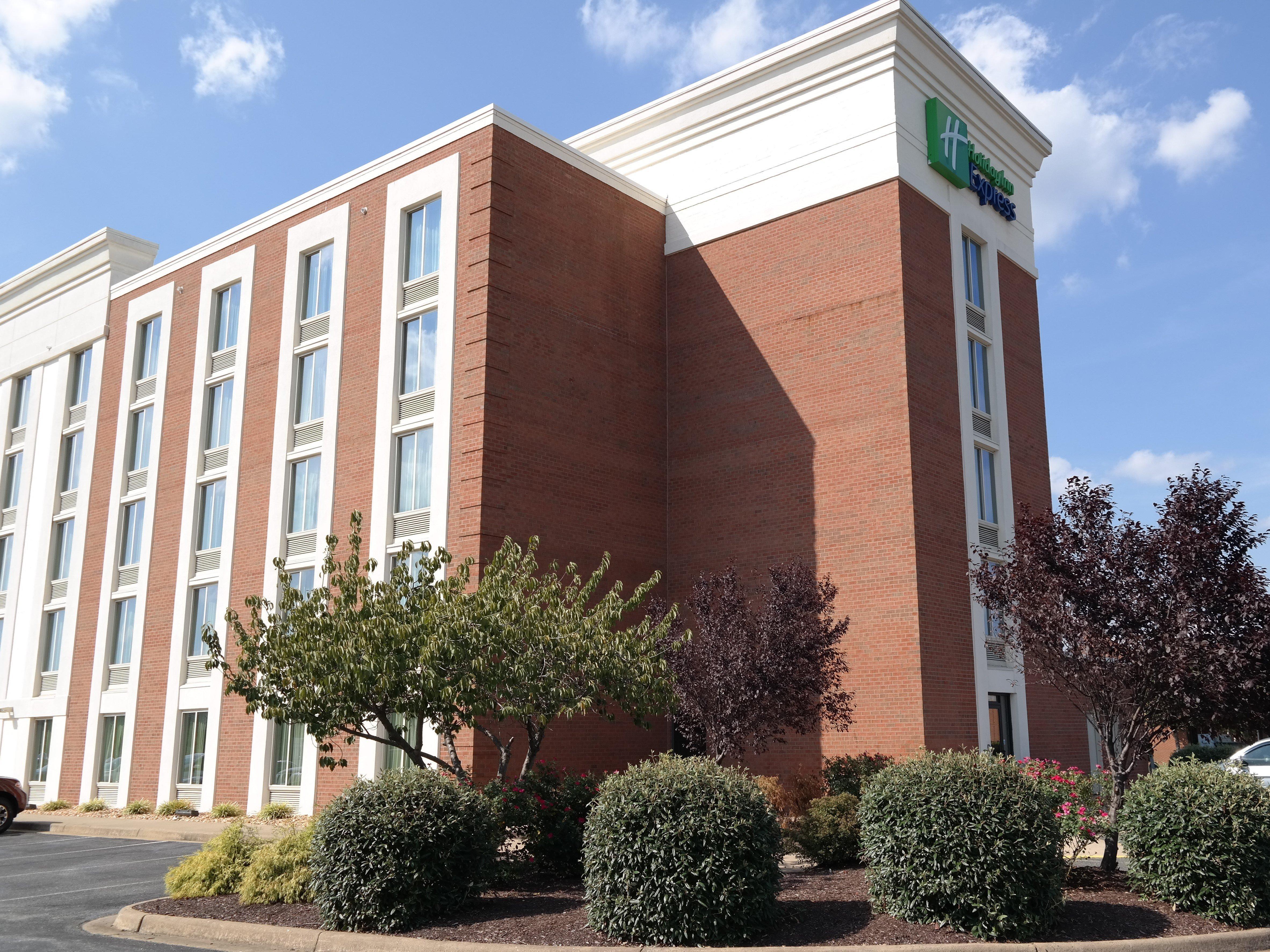 Holiday Inn Express Fredericksburg - Southpoint By Ihg Εξωτερικό φωτογραφία