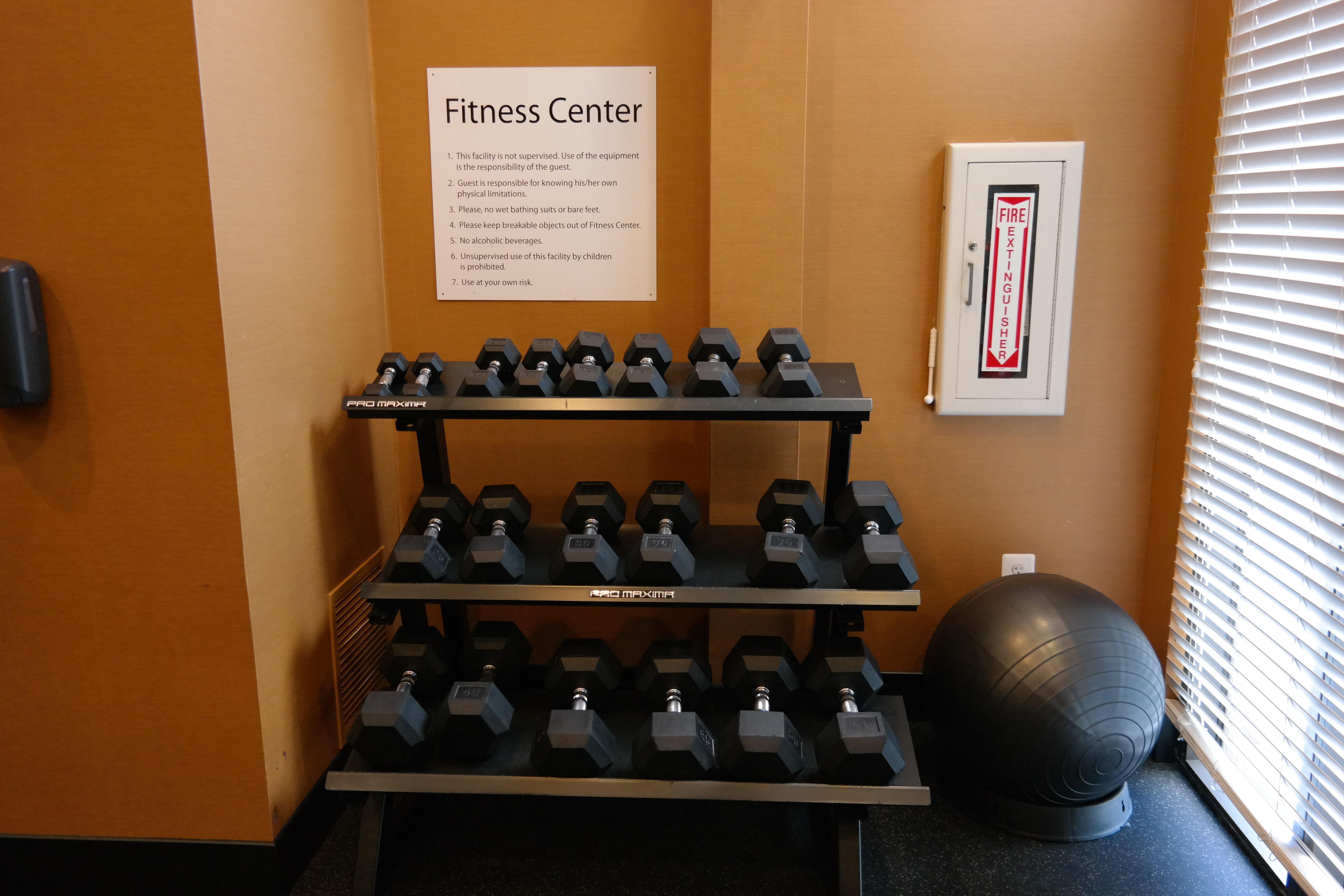 Holiday Inn Express Fredericksburg - Southpoint By Ihg Εξωτερικό φωτογραφία